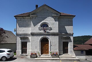 <span class="mw-page-title-main">Crans, Jura</span> Commune in Bourgogne-Franche-Comté, France