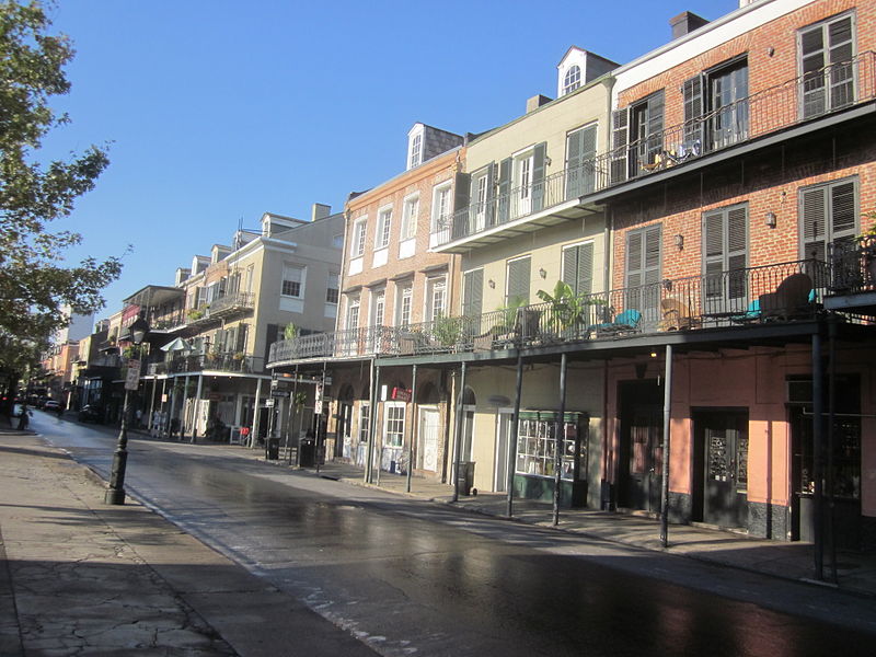 File:Decatur Street FQ - Small Mart.jpg