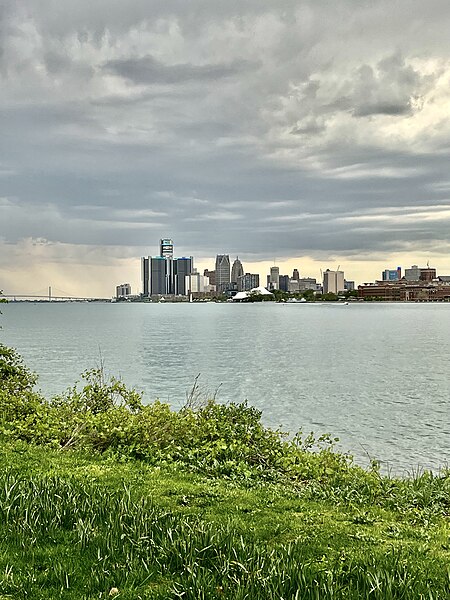 File:Detroit Skyline 2022-05-15 0726.jpg