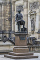 Gottfried-Semper-Denkmal; Brühlsche Terrasse (Einzeldenkmal zu ID-Nr. 09305203)