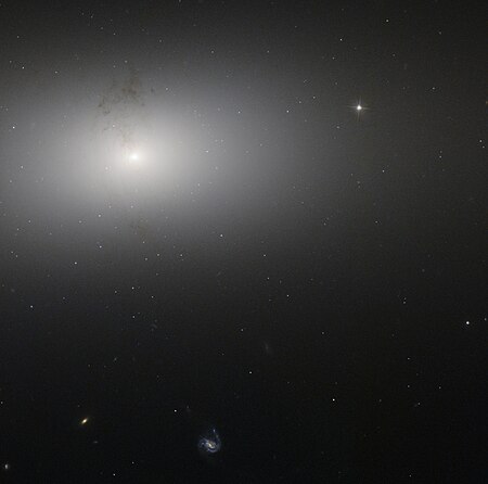 NGC_2768