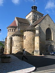 Gereja Our Lady, di Châteaumeillant