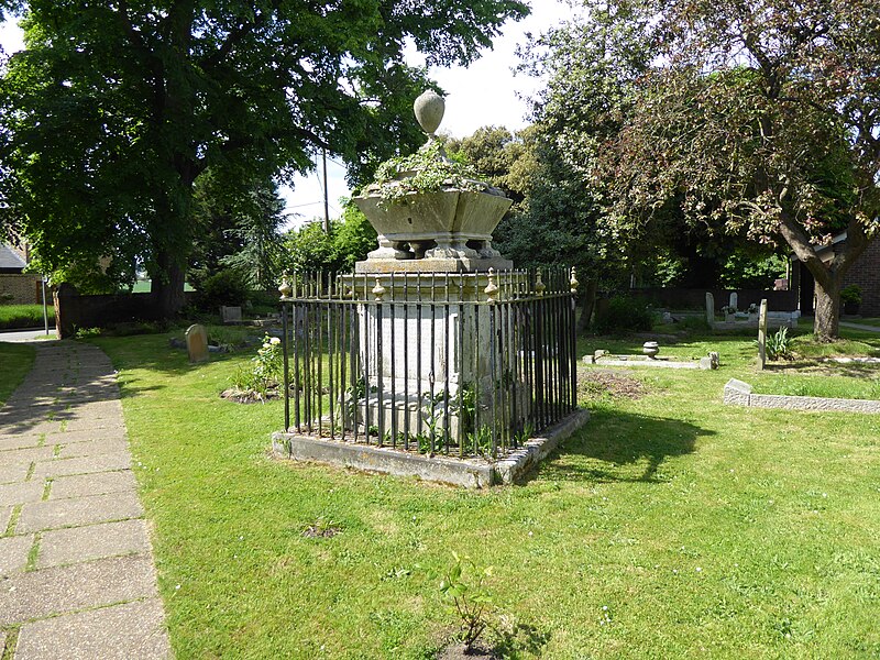 File:Eighteenth century tomb in All Saints Churchyard, Cranham - geograph.org.uk - 5404772.jpg