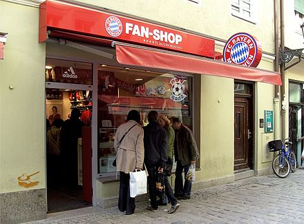 The Fan shop at Bräuhausstraße in Munich.