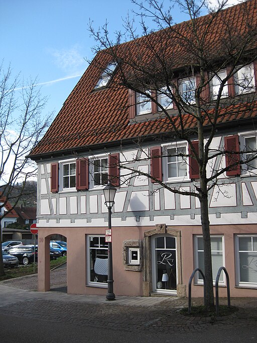 Fachwerkhaus in Geradstetten Rathausstraße 10 MTh 7444