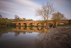 Farndon bridge.jpg