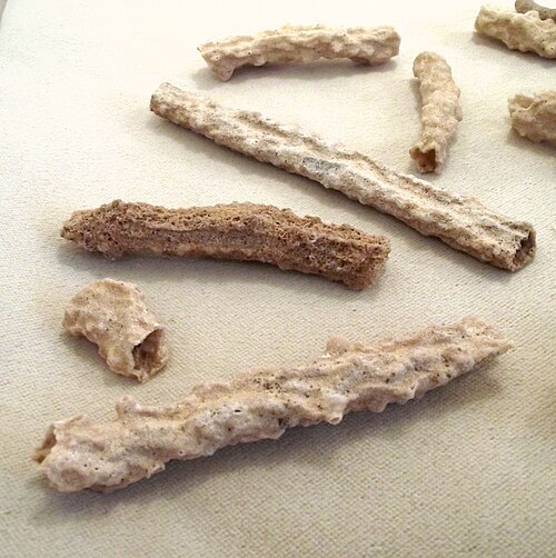 Tube fulgurites