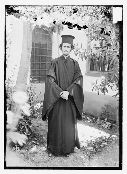 File:Gr. Orth. (i.e., Greek Orthodox) monk LOC matpc.10627.jpg