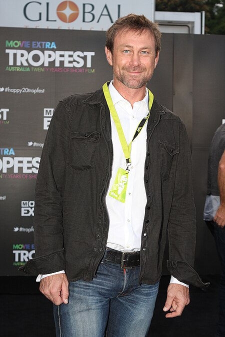 Grant Bowler 1.jpg