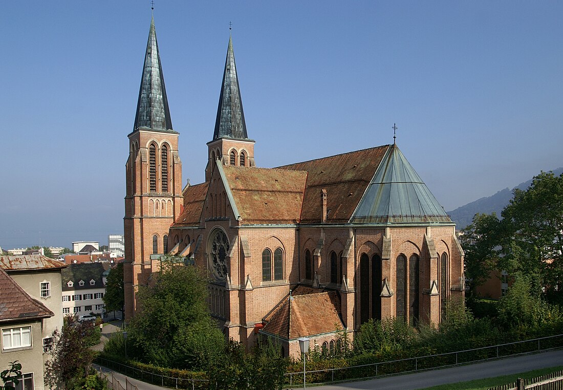 File:HerzJesuKirche12.JPG