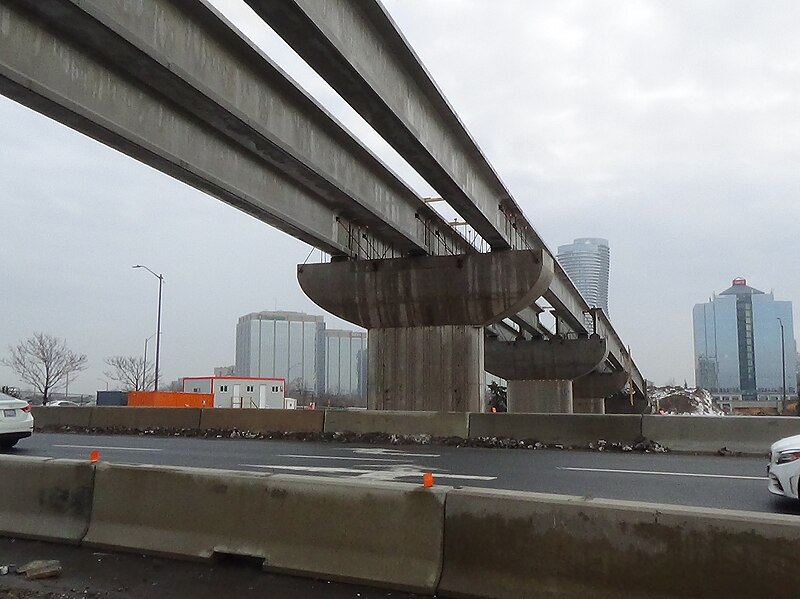 File:Hurontario LRT Elevated Construction.jpg