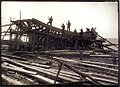 Saarlased laeva ehitamas. 1913