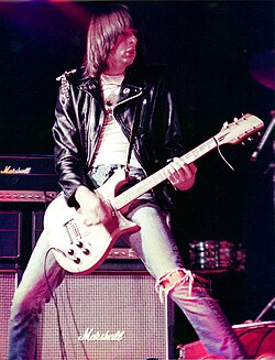 Johnny Ramone.jpg