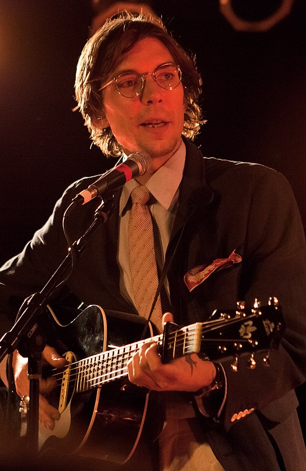 Earle on stage in Houston, Texas, 2012