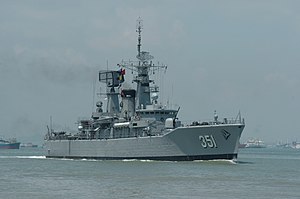 KRI Ahmad Yani-351 underway 2007.jpg