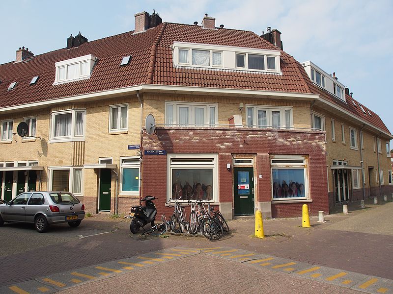 File:Kanariestraat hoek Koekoekstraat pic1.jpg