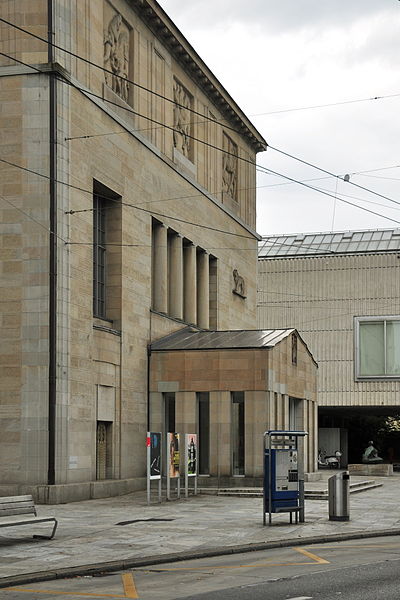 File:Kunsthaus Zürich - Heimplatz 2011-08-06 18-46-44 ShiftN3.jpg