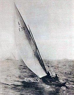 La France troisième des yachts de huit mètres, sur 'Namouça', aux JO 1924 (au Havre).jpg