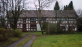 English: Half-timbered building in Eichelhain Obermuehlweg 11, Lautertal, Hesse, Germany This is a picture of the Hessian Kulturdenkmal (cultural monument) with the ID Unknown? (Wikidata)