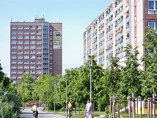 <span class="mw-page-title-main">PH 16</span> Industrial housing in East Germany