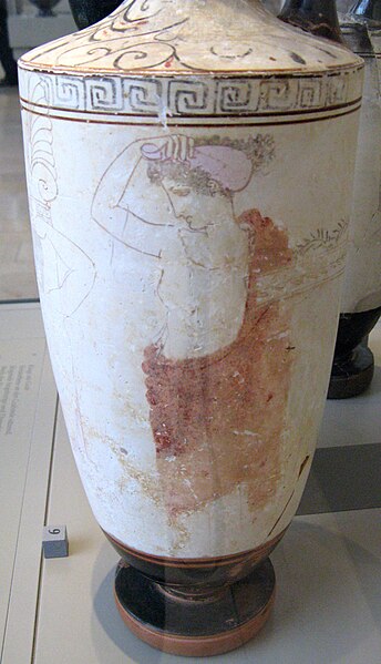 File:Lekythos by the Woman Painter Antikensammlung Berlin V.I. 3372 (9).jpg