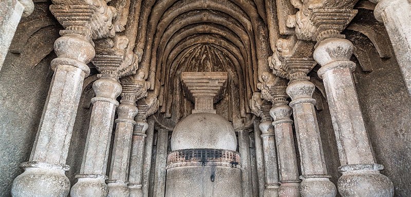 File:Lenyadri Chaitya hall.jpg