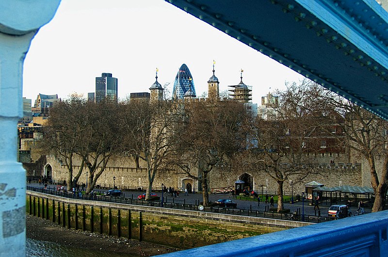 File:London - Tower Bridge - Tower of London.jpg