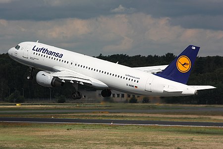 Fail:Lufthansa A320 D-AIQB.jpg