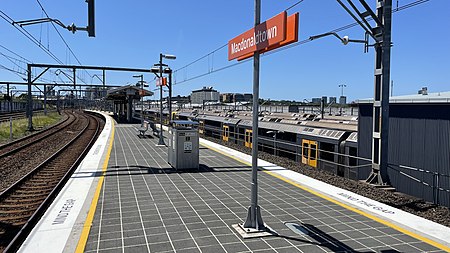 Macdonaldtown railway station eastbound