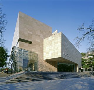 <span class="mw-page-title-main">MALBA</span> Art museum in Buenos Aires, Argentina