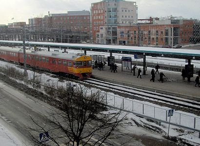 Kuinka päästä määränpäähän Malmin Asema käyttäen julkista liikennettä - Lisätietoa paikasta