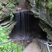 Mammoth Cave Historic Entrance.jpg
