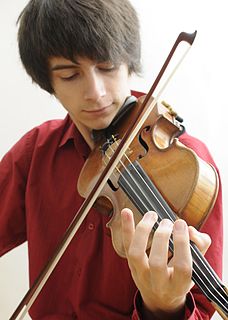 Marek Pavelec Czech violinist