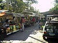 Wochenmarkt auf der Straße Victorino Laynez.