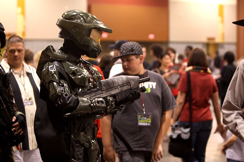 File:Master Chief (7265758136).jpg