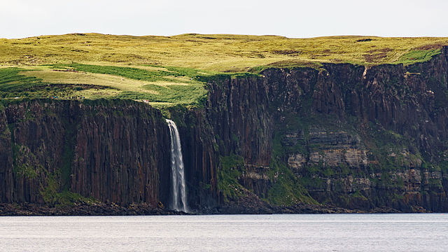 Mealt waterfall, Isle of Skye.jpg