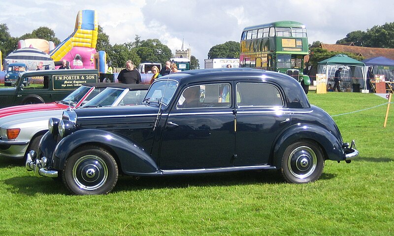 File:Mercedes Benz 170D Bj ca 1952 in Hertfordshire.jpg