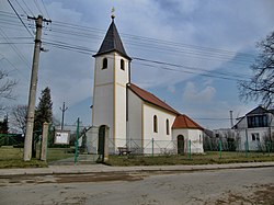 Pohled na kostel zepředu