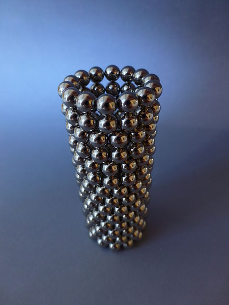 File:Neodymium magnet balls 1140517.jpg