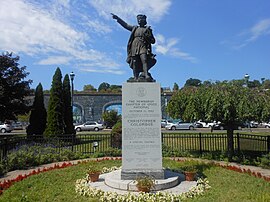 Newburgh NY Columbus Statue.JPG