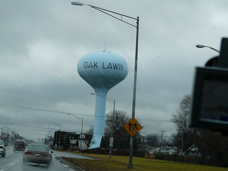 File:Oak Lawn Tower - panoramio.jpg