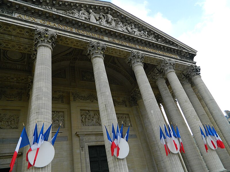 File:Panthéon de Paris, 11 November 2012 002.jpg