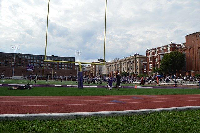 Peddie's football team visits Gonzaga College High School in Washington, D.C.