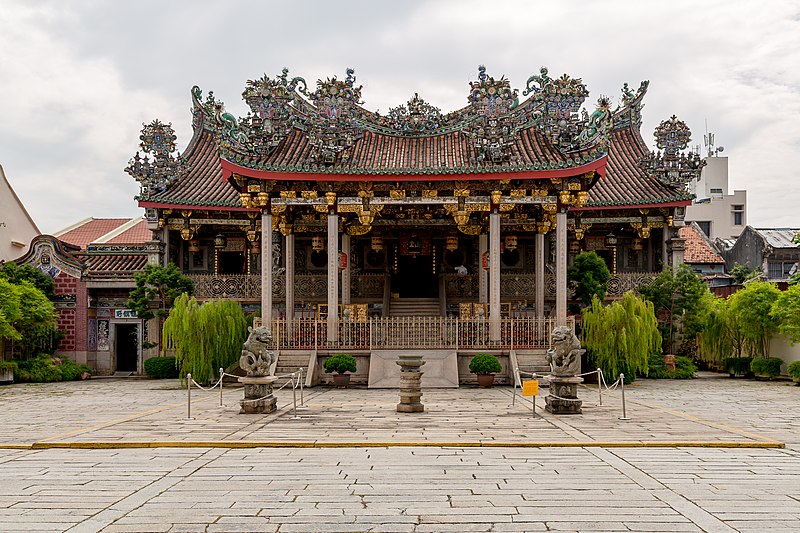 File:Penang Malaysia Leong-San-Tong-Khoo-Kongsi-01.jpg