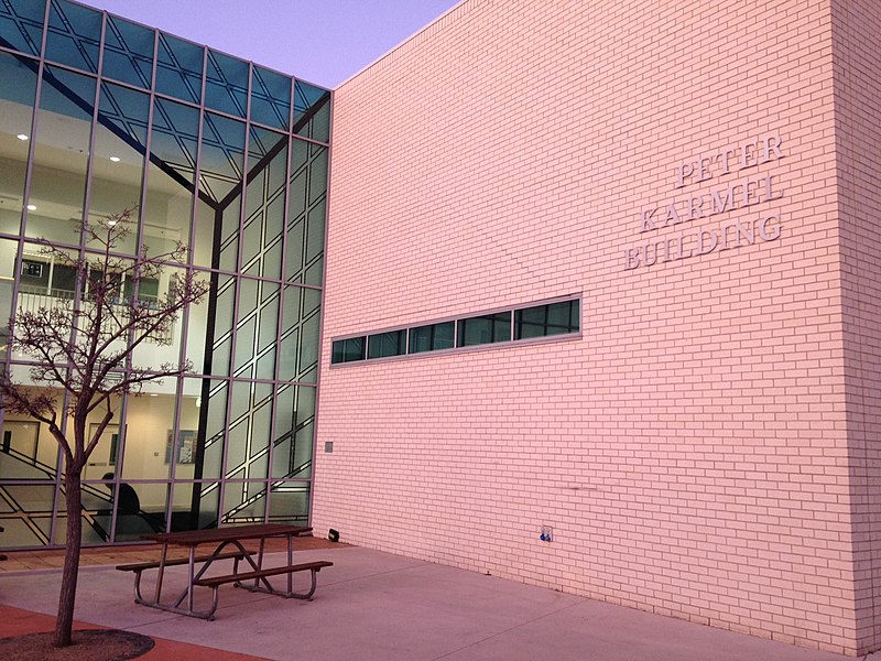 File:Peter Karmel building ANU.jpg