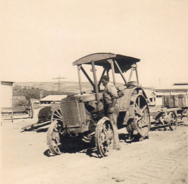 File:PikiWiki Israel 7120 The first tractor Kibbutz Sarid.jpg