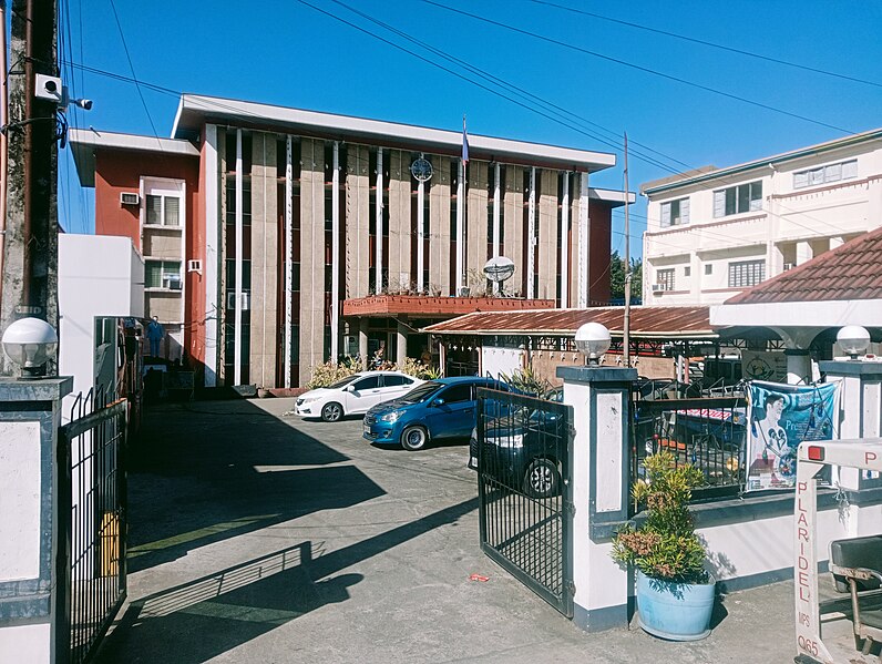 File:Plaridel Municipal Hall, Quezon, Feb 2024.jpg