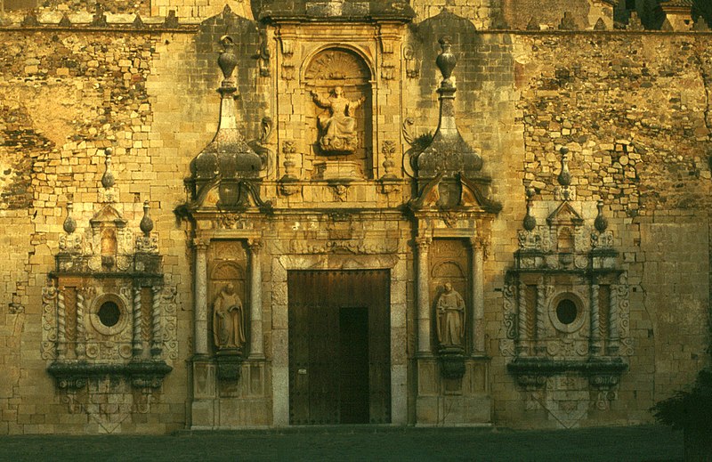 File:Poblet-06-Reial Monestir-Barock-Fassade-1983-gje.jpg