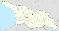 Tok řeky Kvirila v Gruzii