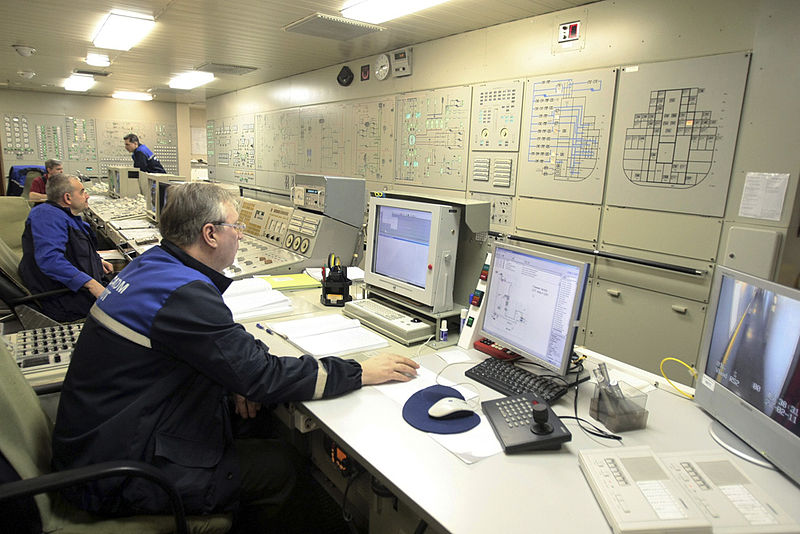 File:RIAN archive 872756 Vaigach nuclear icebreaker leads ships through Gulf of Finland.jpg